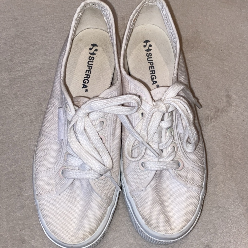 Superga white canvas platform sneaker Size 6.5 EUC